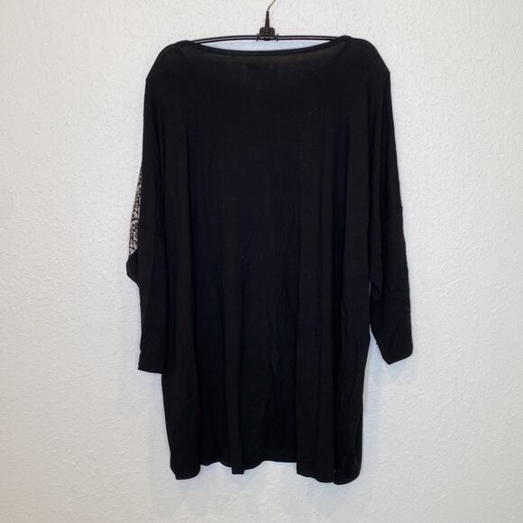 Chico’s Lace Pattern Block Pattern Top EUC Sz 16 Faux Leather 3/4 Sleeves - Picture 6 of 13